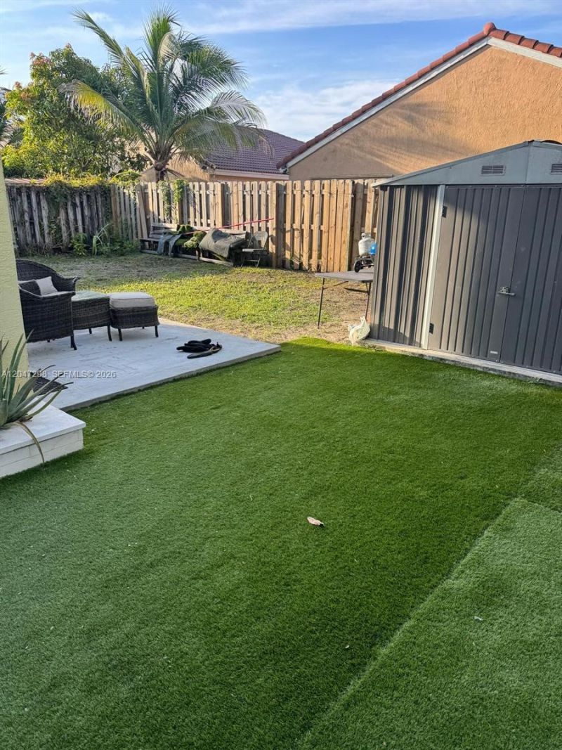 6606 Saltaire Ter , Margate, FL 33063 Photo