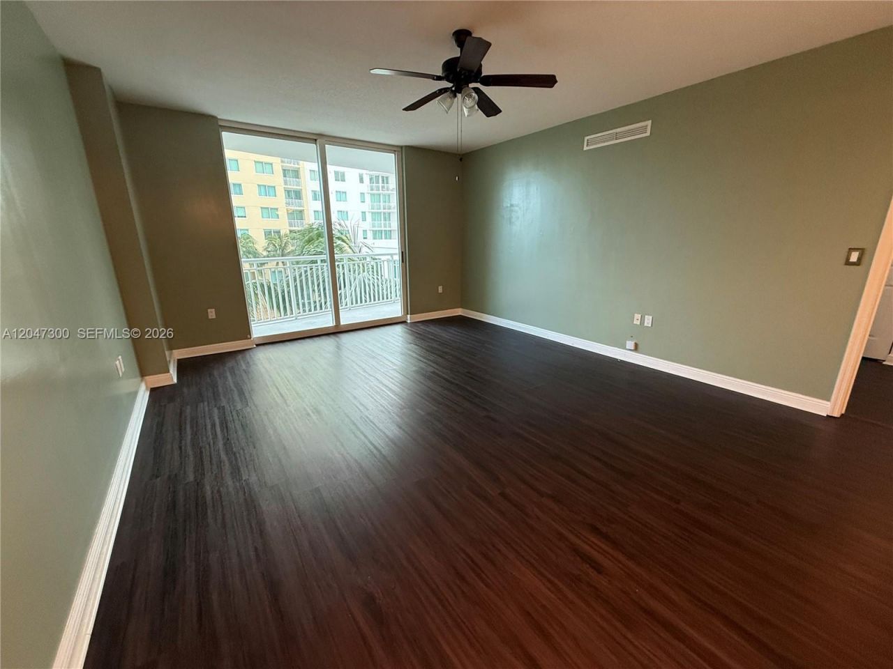 1745 E Hallandale Beach Blvd, Unit 304W, Hallandale Beach, FL 33009 Photo