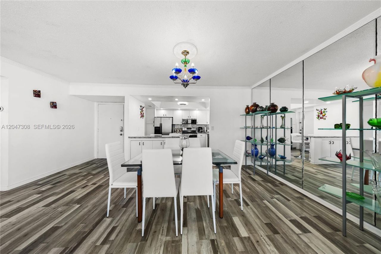 1825 S Ocean Dr, Unit 914, Hallandale Beach, FL 33009 Photo