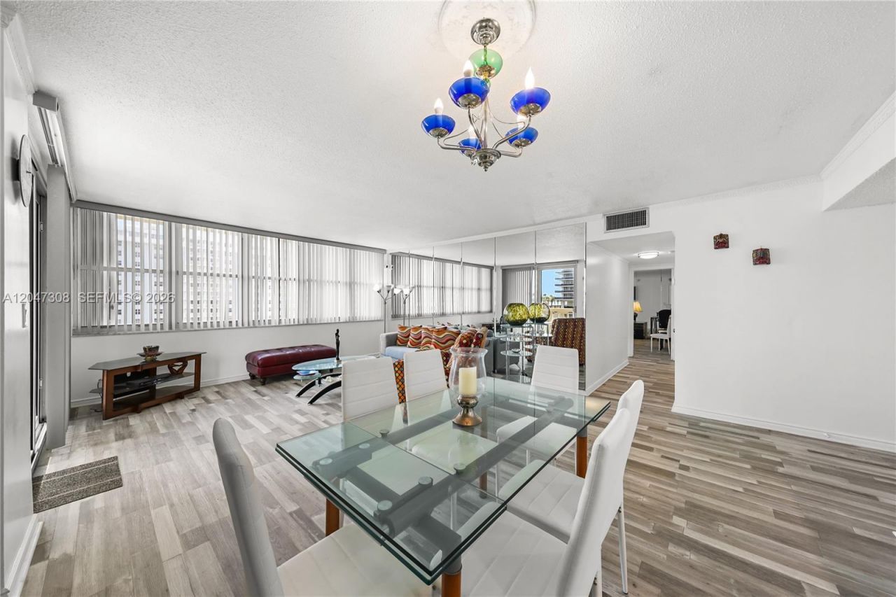 1825 S Ocean Dr, Unit 914, Hallandale Beach, FL 33009 Photo