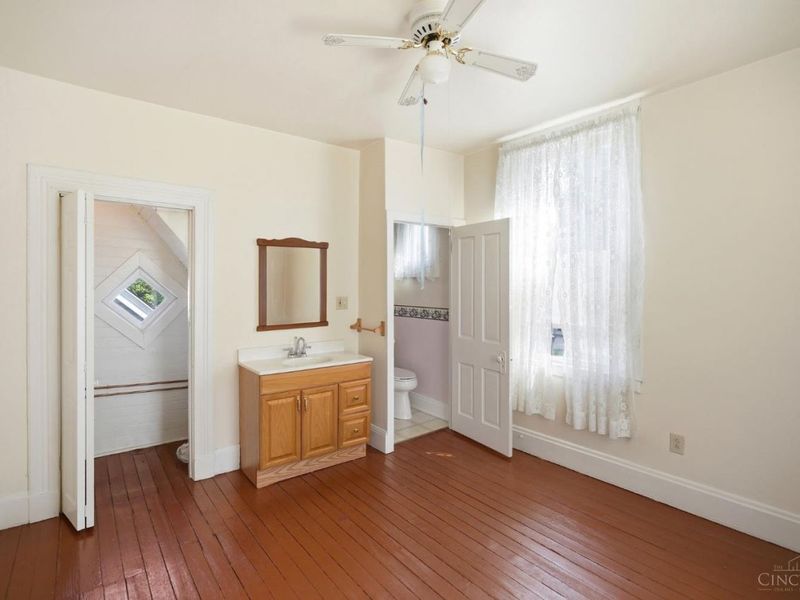 202 W Sixty Ninth Street, Cincinnati, OH 45216 Photo 18