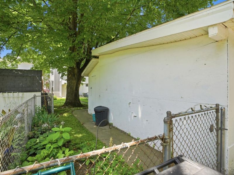 202 W Sixty Ninth Street, Cincinnati, OH 45216 Photo 40