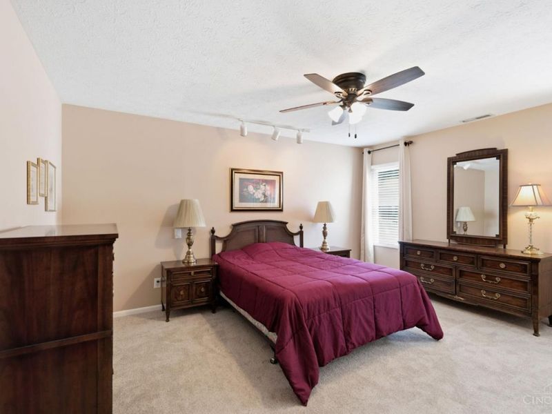 2 Boxwood Court, Springdale, OH 45246 Photo 24