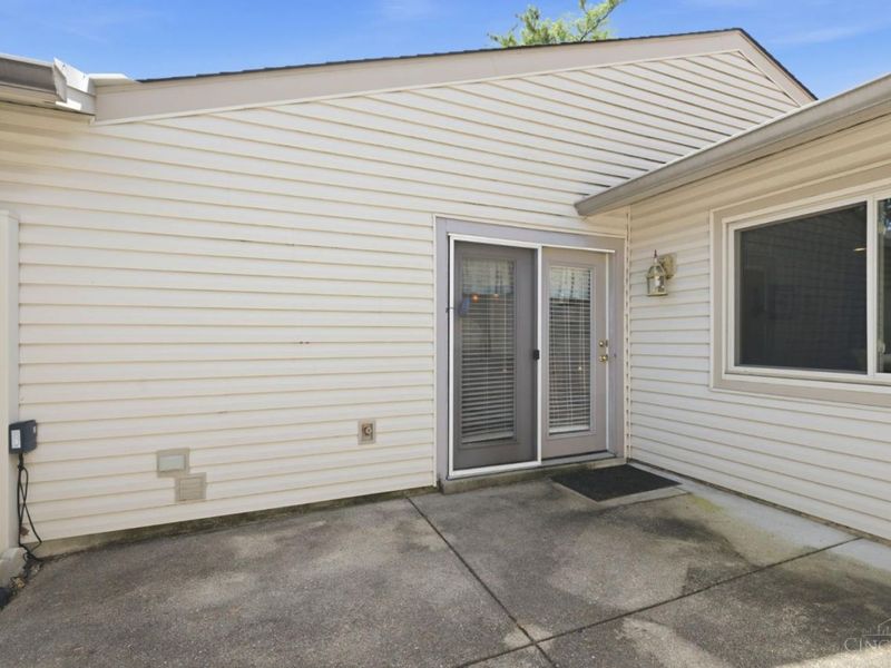 2 Boxwood Court, Springdale, OH 45246 Photo 39