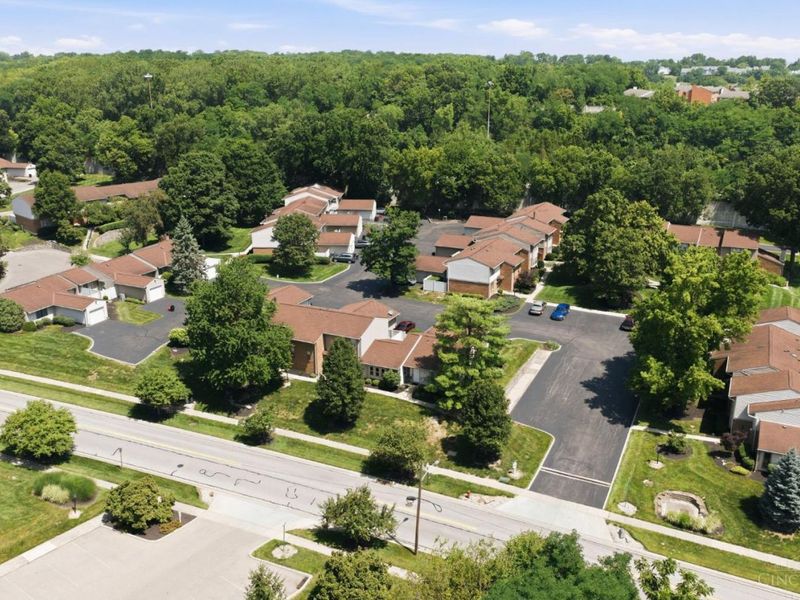 2 Boxwood Court, Springdale, OH 45246 Photo 48