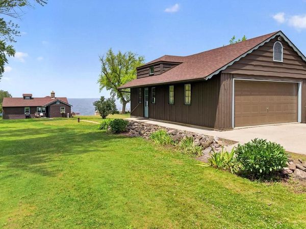 N6491 HARRISON ROAD, Hilbert, WI 54129