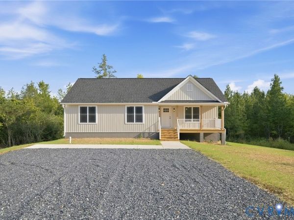 704 Columbia Road, Columbia, VA 23038