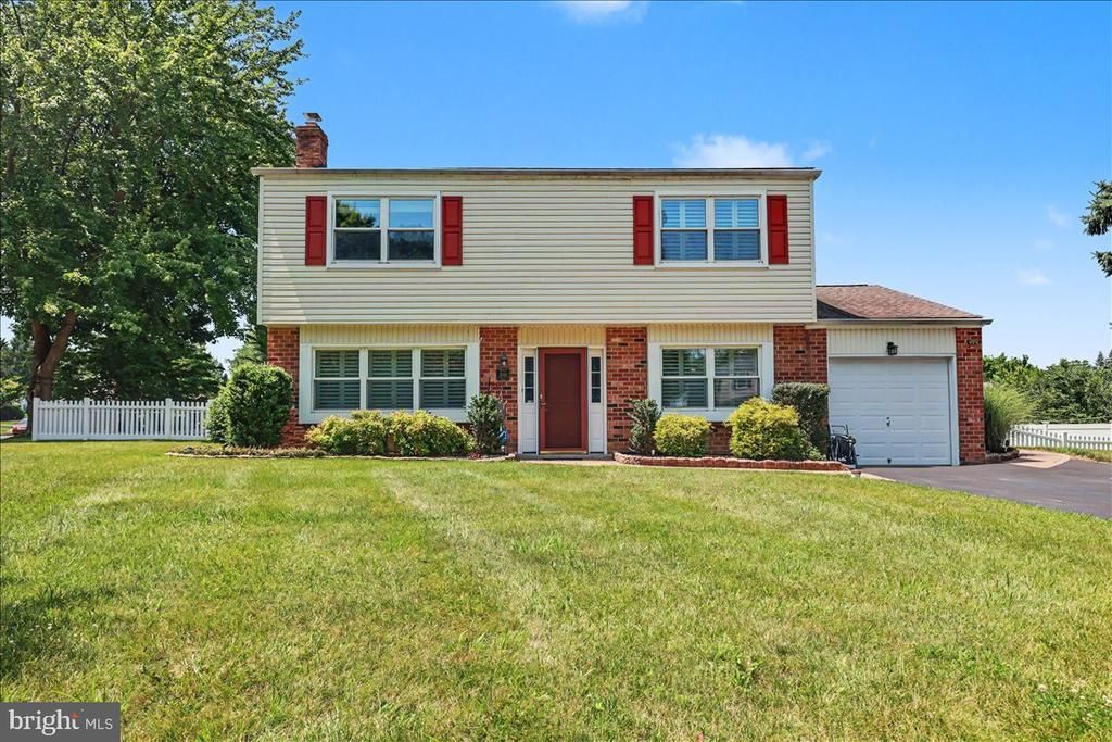 3001 KIMBERLY DRIVE , EAST NORRITON, PA 19401