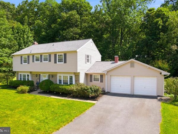 12607 IVYSTONE, LAUREL, MD 20708