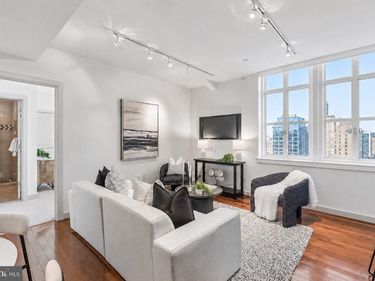 111 S 15TH STREET, Unit 2204, PHILADELPHIA, PA 19102