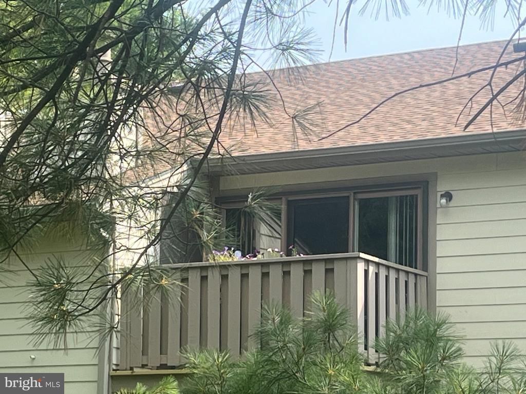 608 THORNTON COURT , NORTH WALES, PA 19454