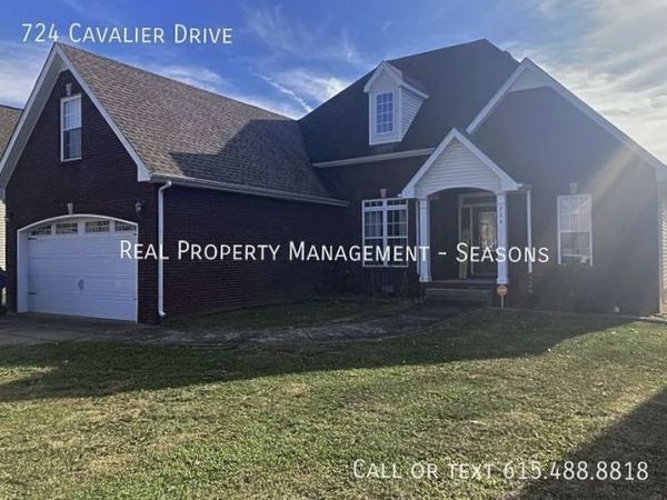 724 Cavalier Dr , Clarksville, TN 37040