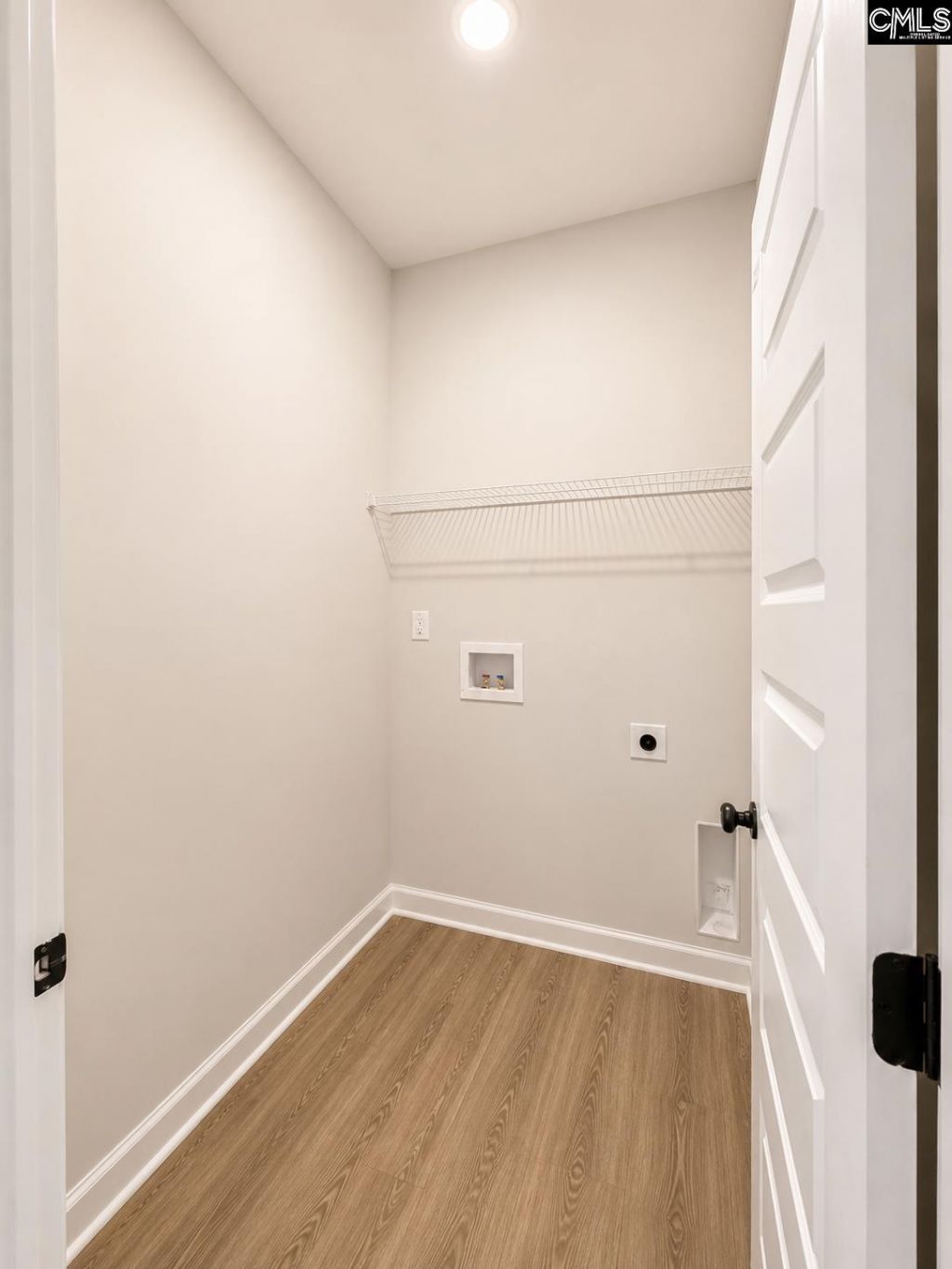 520 Romford Road Photo 14