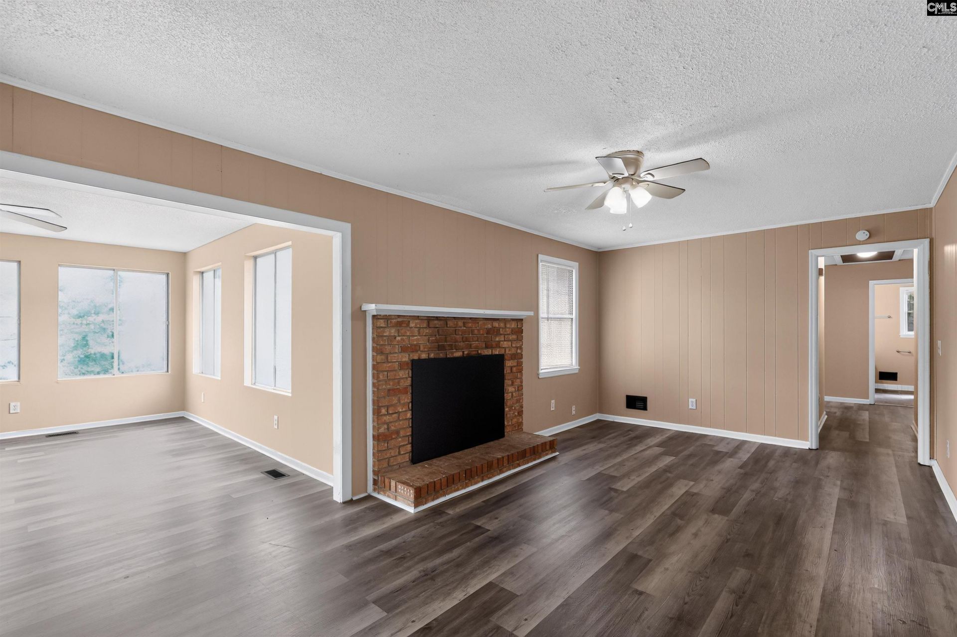7821 Folly Court  Photo 8