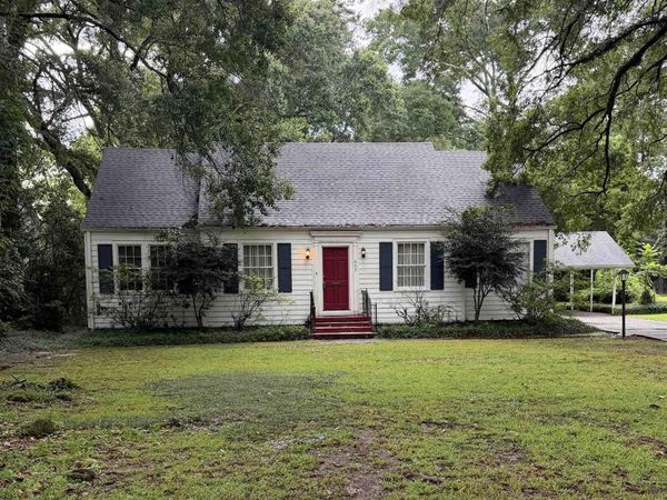 657 Sunset Blvd, Baton Rouge, LA 70808