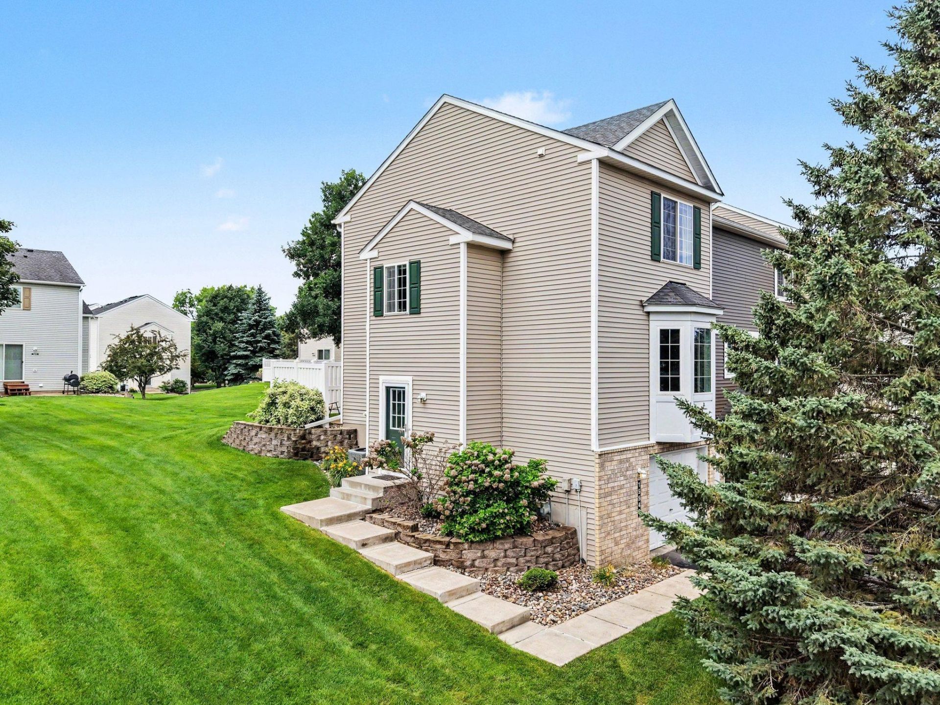 15549 Flight Way, Unit 144, Apple Valley, MN 55124 Main Photo