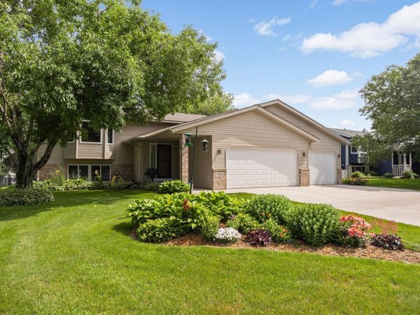 9282 W 125th Street, Savage, MN 55378