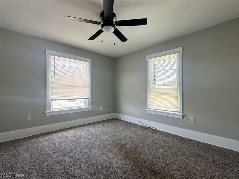 221 E 2nd Street, Girard, OH 44420 Photo 14