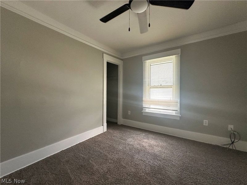 221 E 2nd Street, Girard, OH 44420 Photo 17