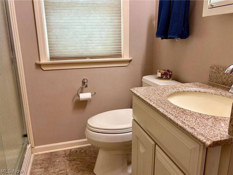18112 Edinboro Avenue, Maple Heights, OH 44137 Photo 11