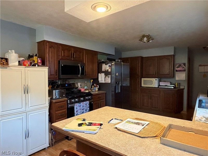7219 Wilson Sharpsville Road, Hartford, OH 44404 Photo 10