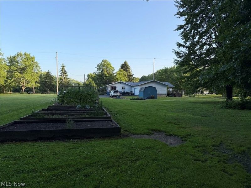 7219 Wilson Sharpsville Road, Hartford, OH 44404 Photo 26