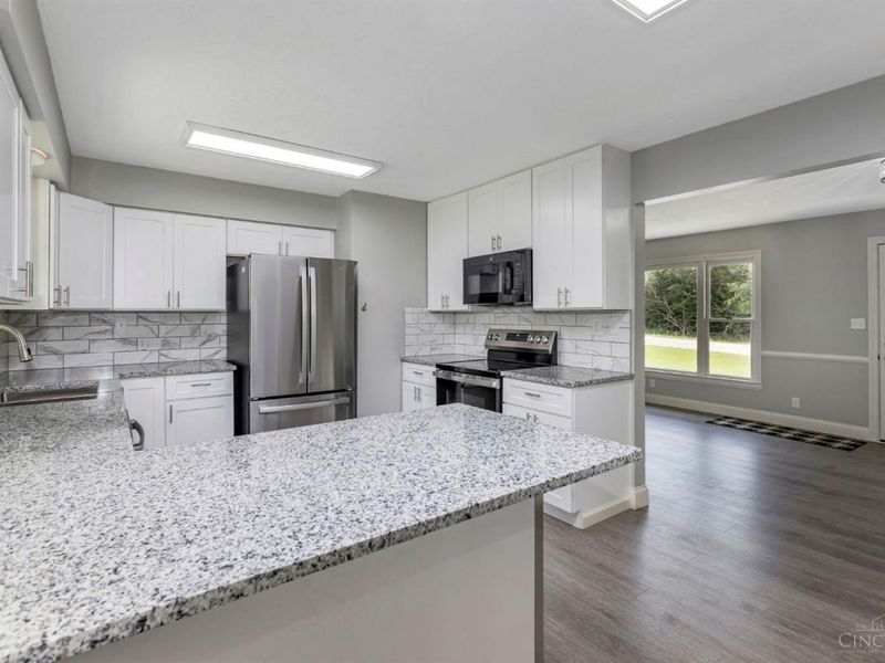 5813 Somers Gratis Road, Gratis Twp, OH 45311 Photo 5