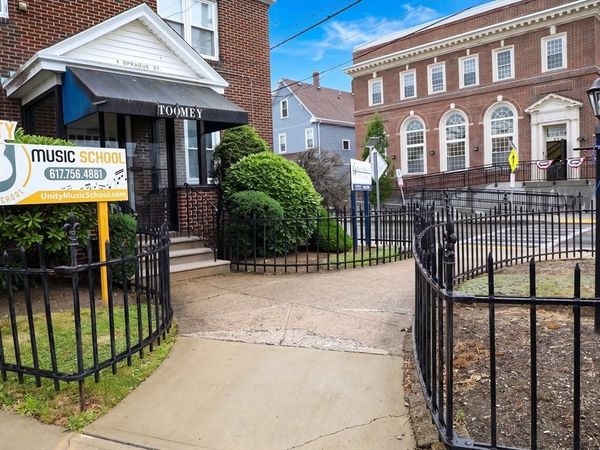 1 Sprague St, Revere, MA 02151