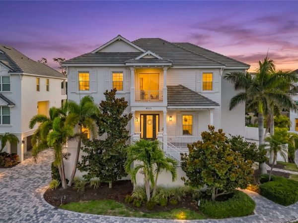 6925 BOCHI CIRCLE, SARASOTA, FL 34242