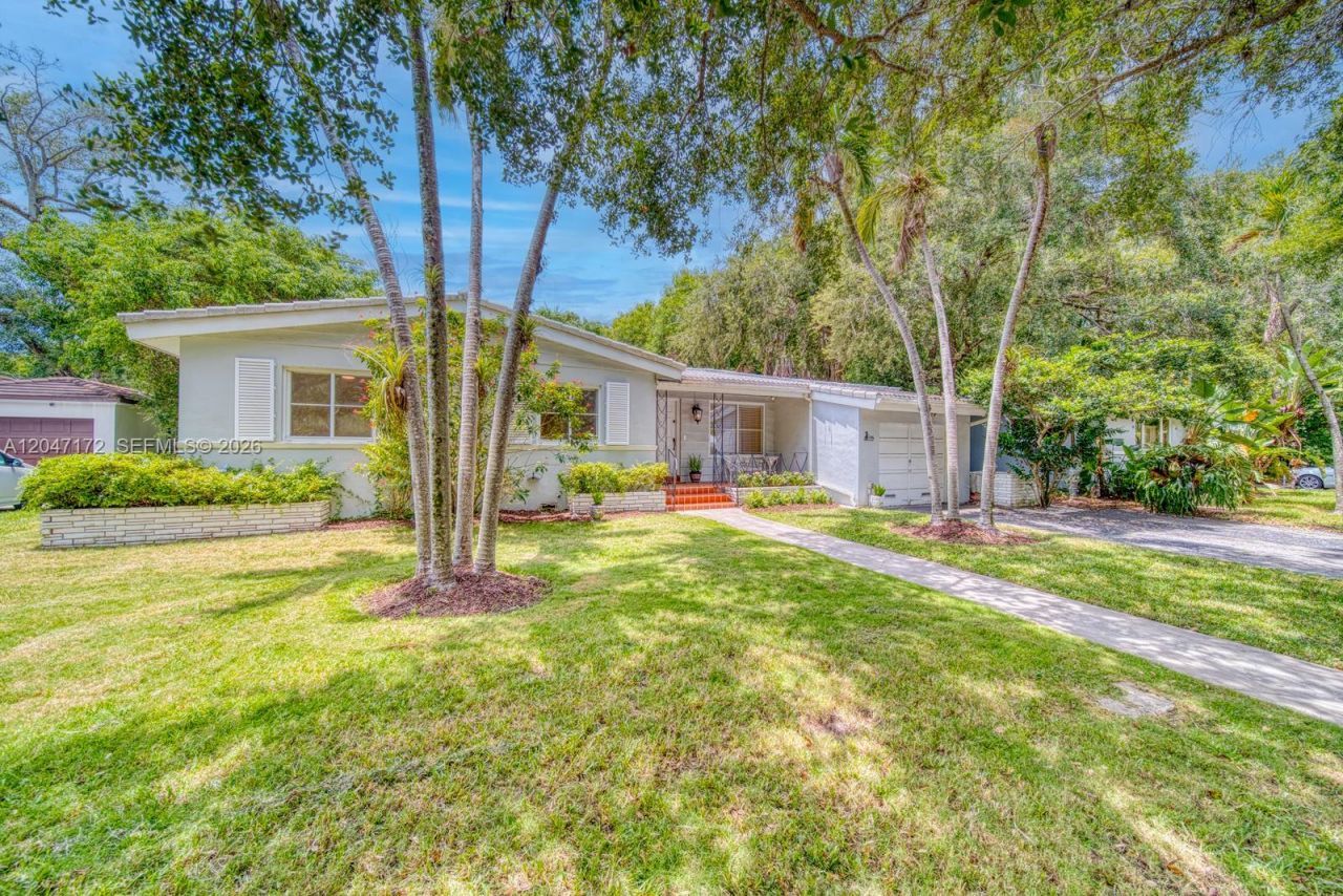 1116 Almeria Ave , Coral Gables, FL 33134 Photo