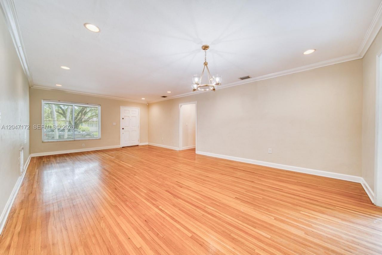 1116 Almeria Ave , Coral Gables, FL 33134 Photo