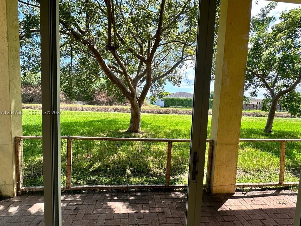 1926 NE 3rd Ct, Unit 1926, Homestead, FL 33033 Photo
