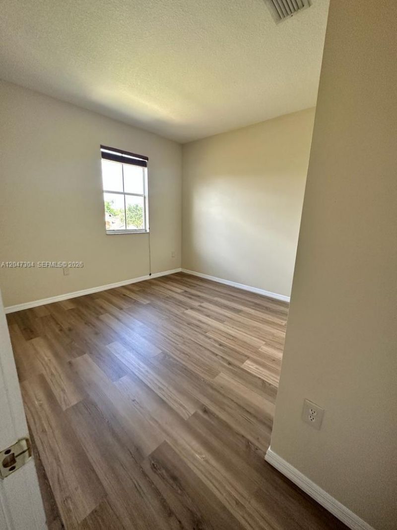 1926 NE 3rd Ct, Unit 1926, Homestead, FL 33033 Photo
