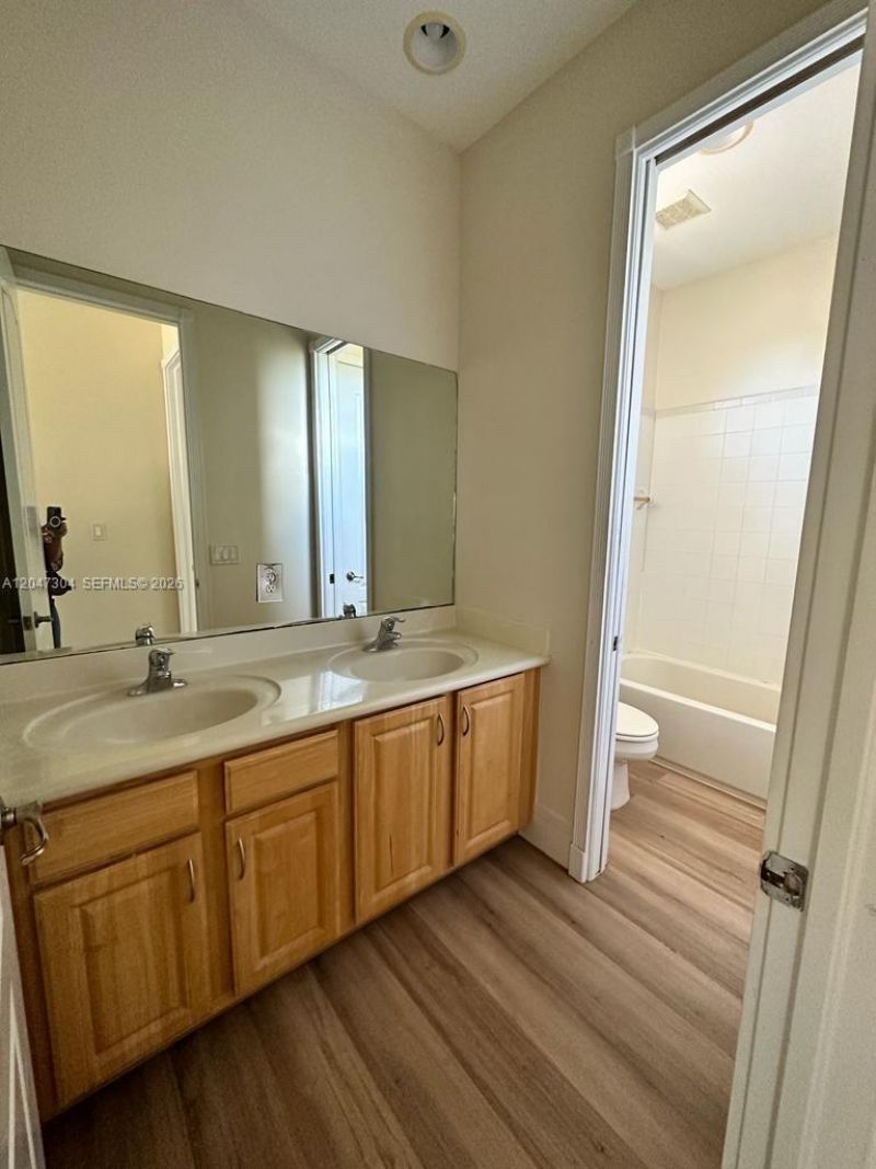1926 NE 3rd Ct, Unit 1926, Homestead, FL 33033 Photo