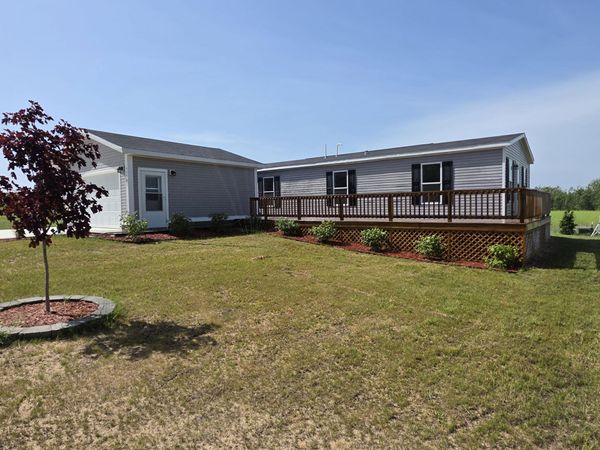 5556 W Lake Boulevard, Hart, MI 49420