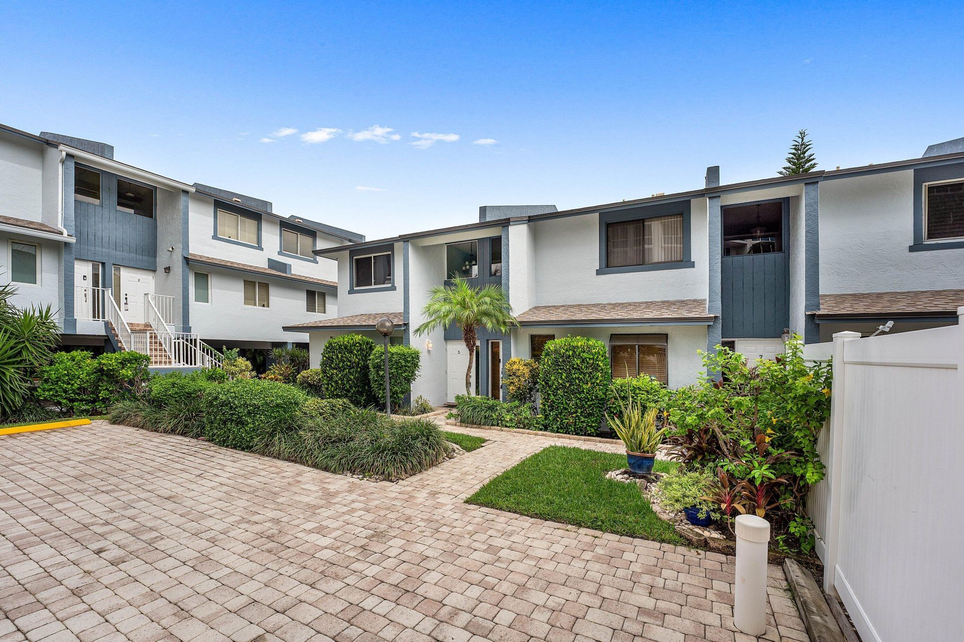3409 SE 8th Street, Unit 6, Pompano Beach, FL 33062 Photo