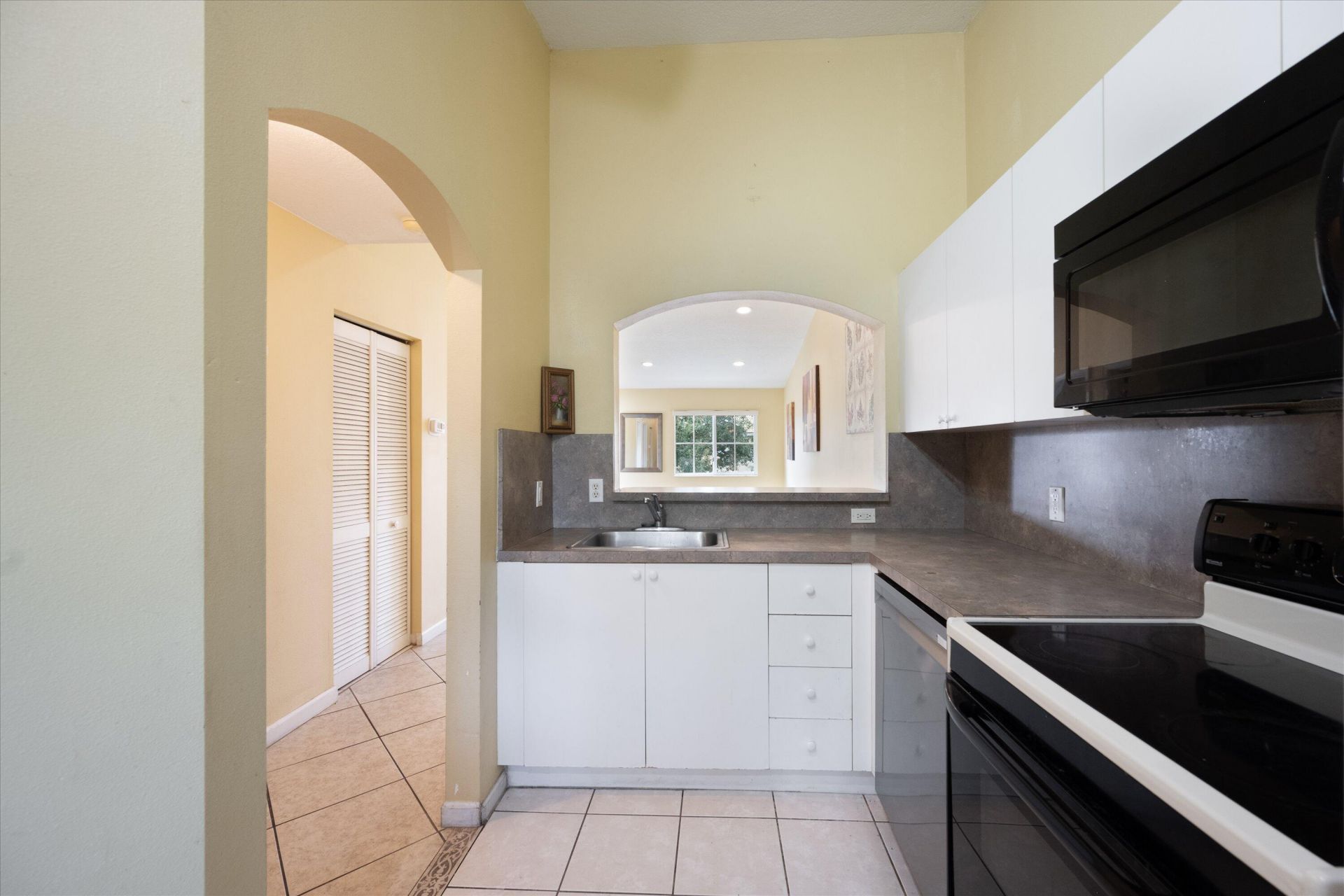 3504 Briar Bay Boulevard, Unit 202, West Palm Beach, FL 33411 Photo
