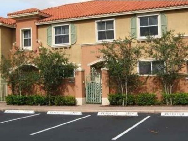 765 SW 107th Avenue, Unit 2303, Pembroke Pines, FL 33025
