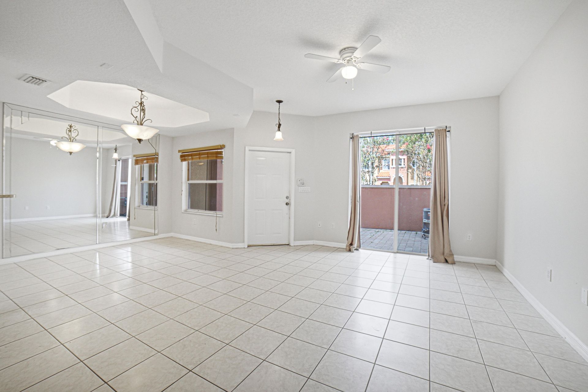 765 SW 107th Avenue, Unit 2303, Pembroke Pines, FL 33025 Photo