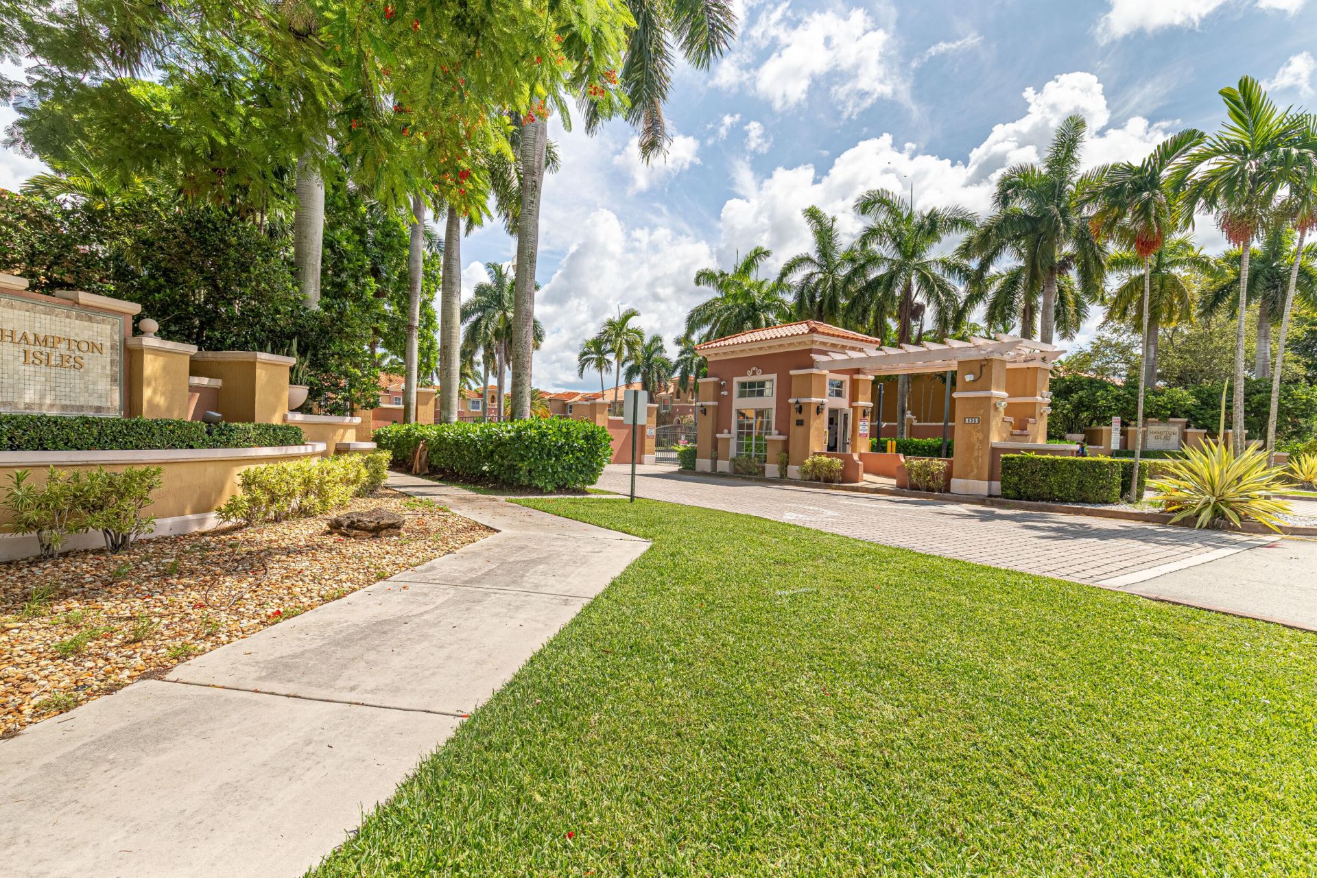 765 SW 107th Avenue, Unit 2303, Pembroke Pines, FL 33025 Photo