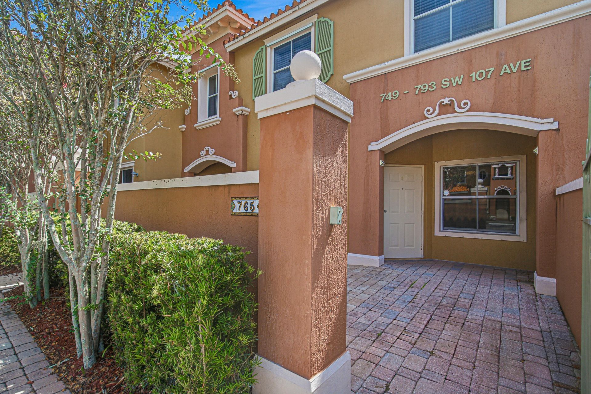 765 SW 107th Avenue, Unit 2303, Pembroke Pines, FL 33025 Photo