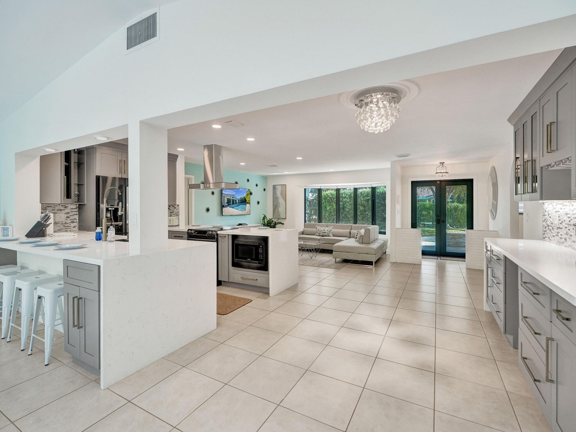 5251 NE 26th Avenue, Fort Lauderdale, FL 33308 Photo