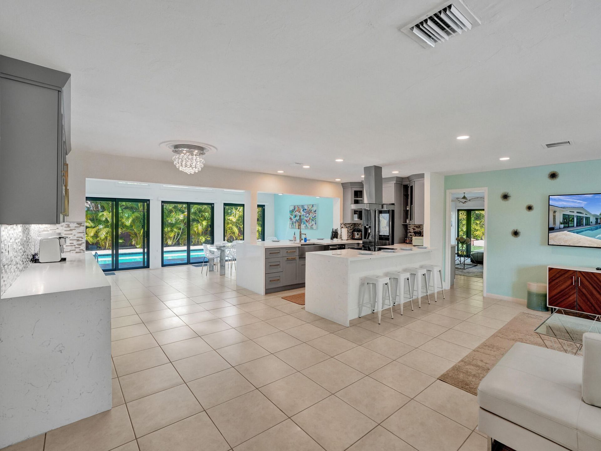 5251 NE 26th Avenue, Fort Lauderdale, FL 33308 Photo