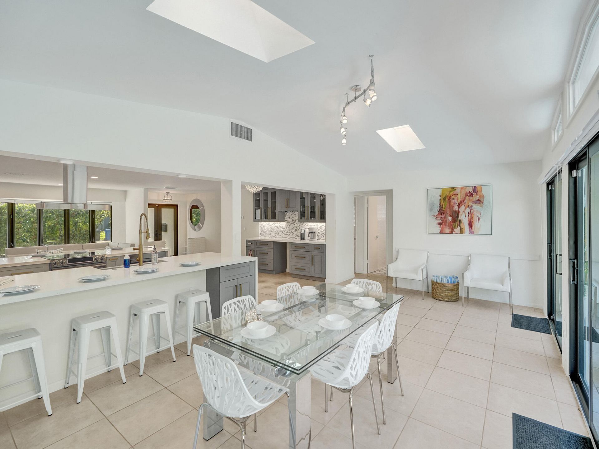 5251 NE 26th Avenue, Fort Lauderdale, FL 33308 Photo