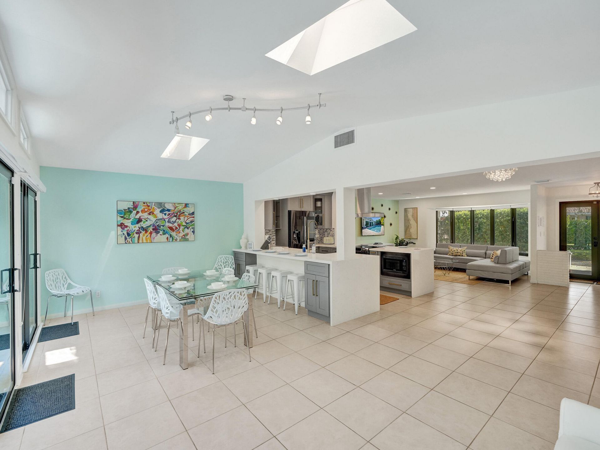 5251 NE 26th Avenue, Fort Lauderdale, FL 33308 Photo