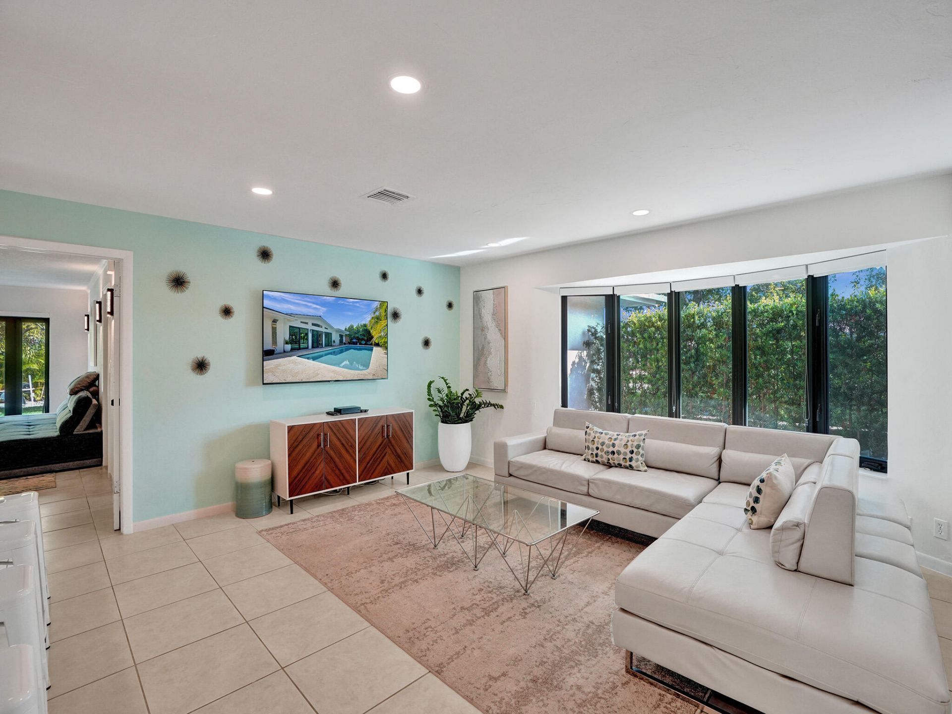 5251 NE 26th Avenue, Fort Lauderdale, FL 33308 Photo