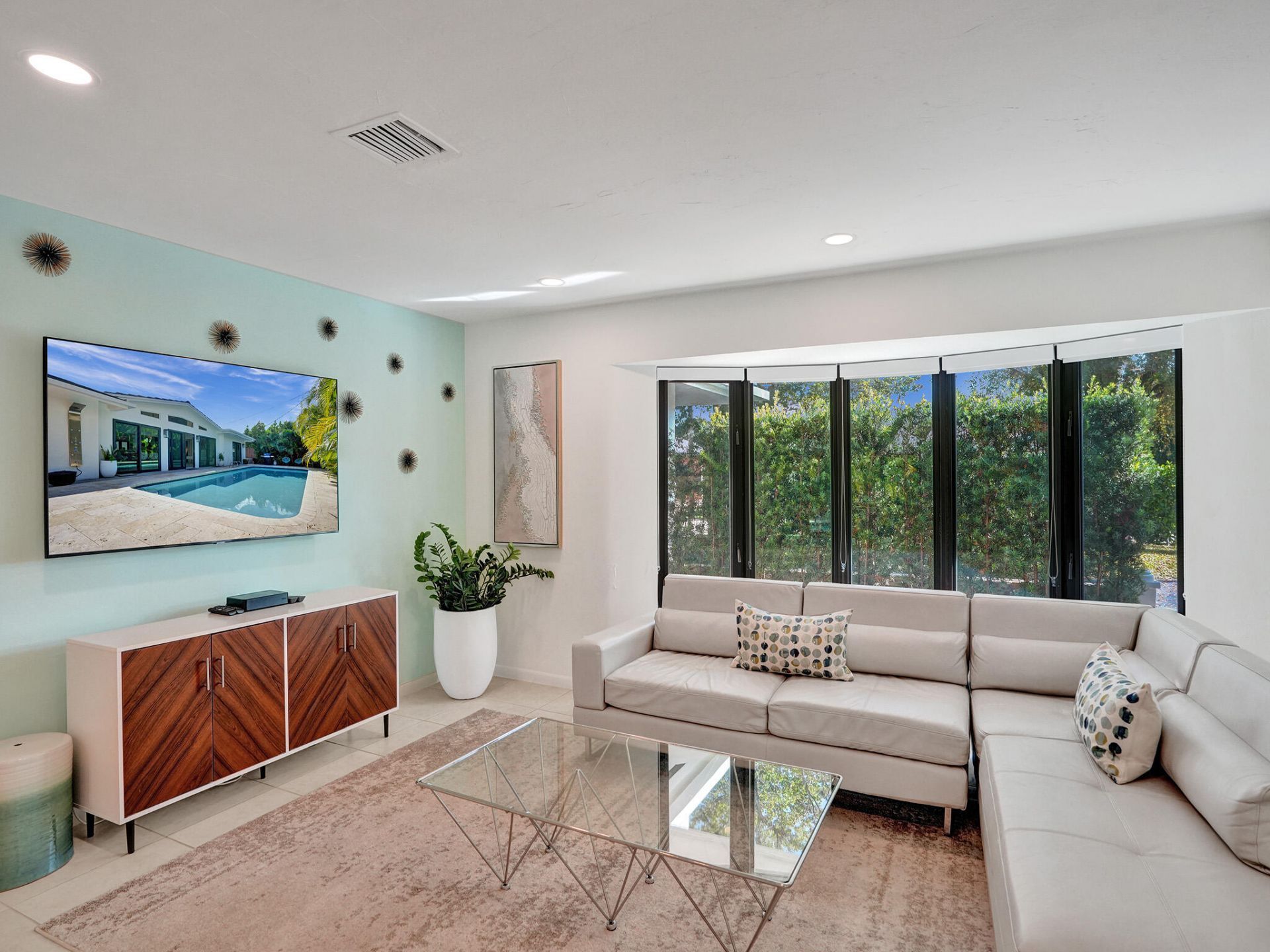 5251 NE 26th Avenue, Fort Lauderdale, FL 33308 Photo