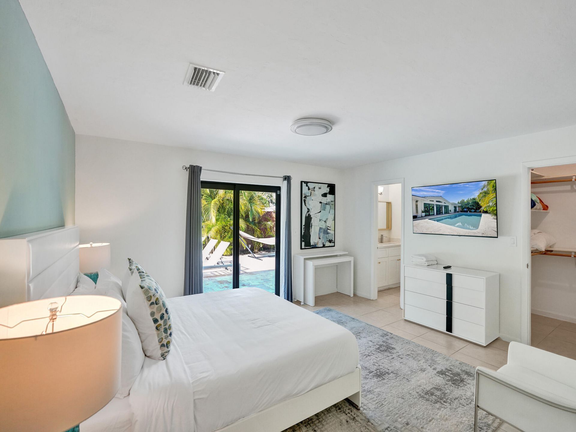 5251 NE 26th Avenue, Fort Lauderdale, FL 33308 Photo