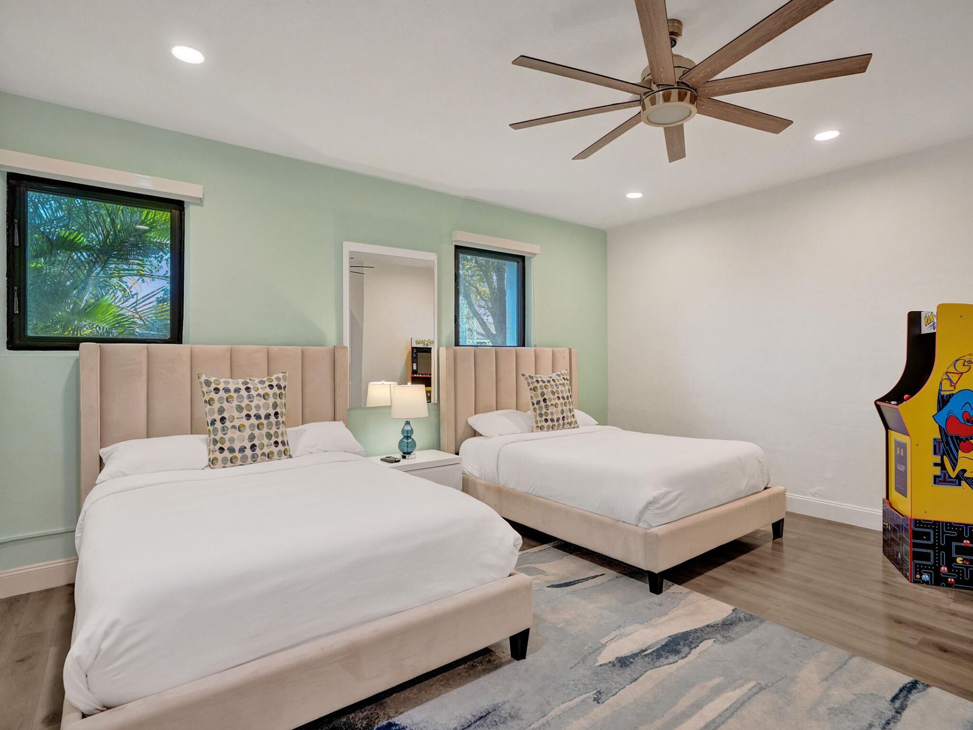 5251 NE 26th Avenue, Fort Lauderdale, FL 33308 Photo