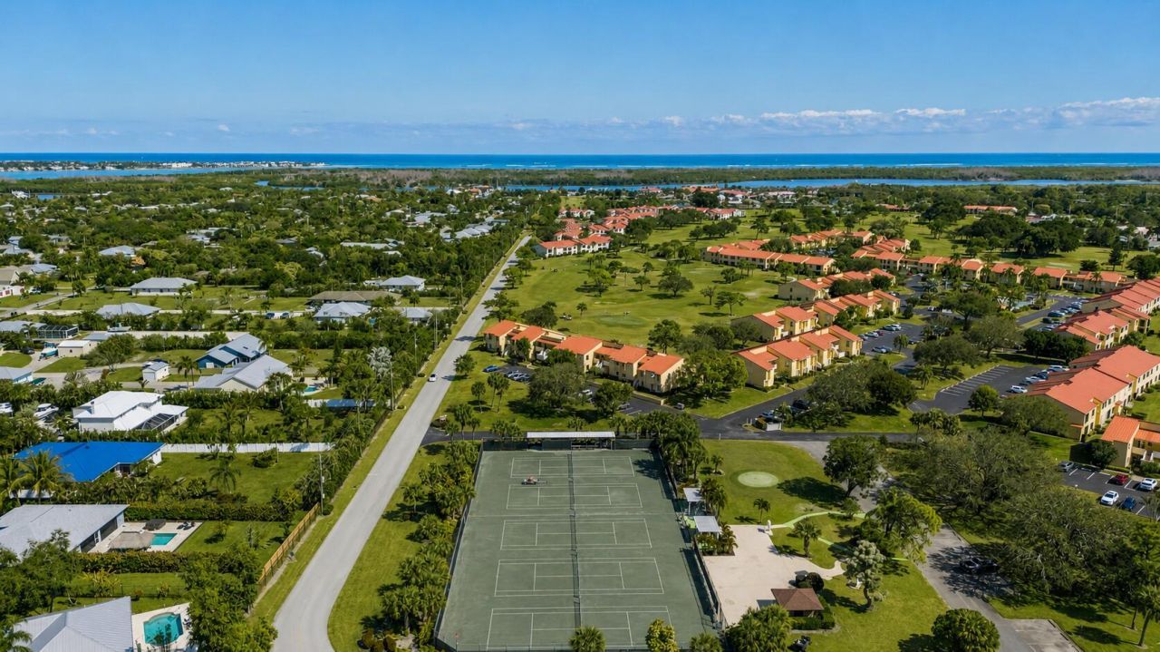 5403 SE Miles Grant Road, Unit H-209, Stuart, FL 34997 Photo